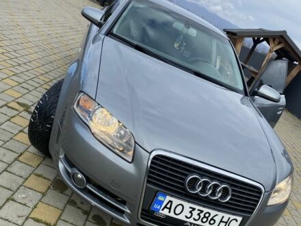 Серый Ауди А4, объемом двигателя 2 л и пробегом 300 тыс. км за 8000 $, фото 1 на Automoto.ua
