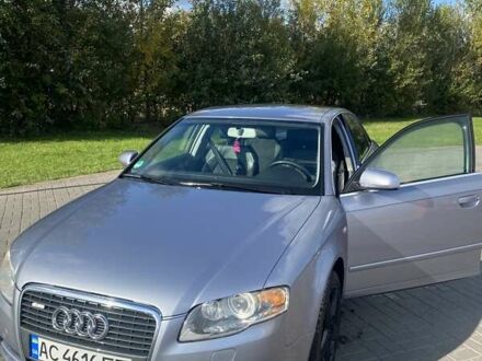 Ауди А4 2005 в Нововолынск на Automoto.ua Серый Ауди А4, объемом двигателя 1.8 л и пробегом 219 тыс. км за 6000 $, фото 1 на Automoto.ua