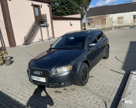Серый Ауди А4, объемом двигателя 2 л и пробегом 390 тыс. км за 5800 $, фото 1 на Automoto.ua