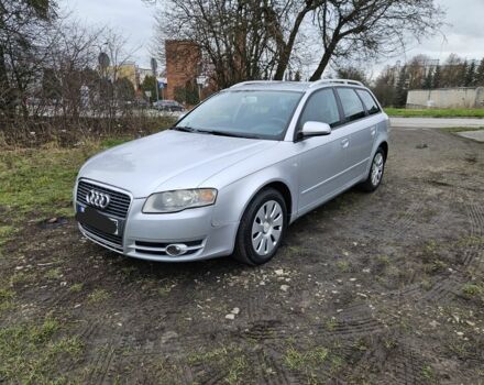 Серый Ауди А4, объемом двигателя 2 л и пробегом 400 тыс. км за 3200 $, фото 1 на Automoto.ua