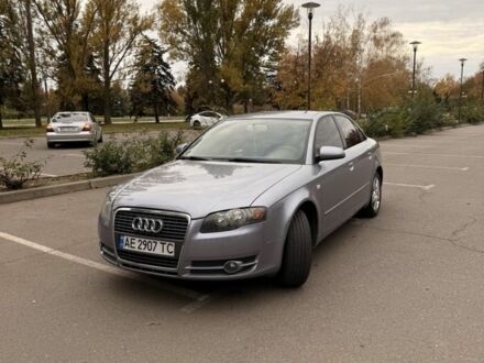 Ауди А4 2005 в Кривом Роге на Automoto.ua Серый Ауди А4, объемом двигателя 2 л и пробегом 209 тыс. км за 6100 $, фото 1 на Automoto.ua
