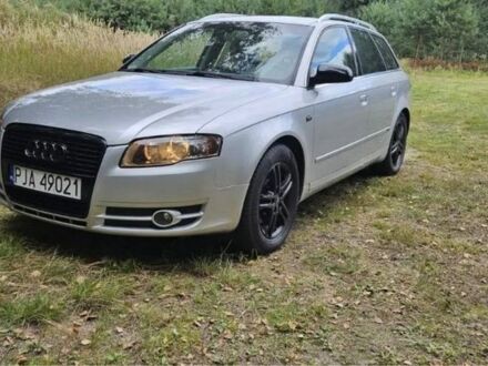Серый Ауди А4, объемом двигателя 2 л и пробегом 203 тыс. км за 1200 $, фото 1 на Automoto.ua