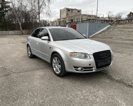 Серый Ауди А4, объемом двигателя 2 л и пробегом 200 тыс. км за 5400 $, фото 1 на Automoto.ua