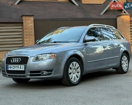 Серый Ауди А4, объемом двигателя 2 л и пробегом 315 тыс. км за 6500 $, фото 1 на Automoto.ua