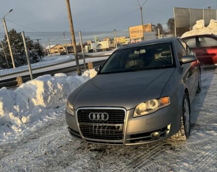 Серый Ауди А4, объемом двигателя 2 л и пробегом 300 тыс. км за 6200 $, фото 1 на Automoto.ua