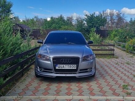 Серый Ауди А4, объемом двигателя 2 л и пробегом 350 тыс. км за 7700 $, фото 1 на Automoto.ua