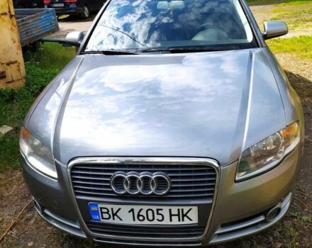 Серый Ауди А4, объемом двигателя 2 л и пробегом 303 тыс. км за 6800 $, фото 1 на Automoto.ua