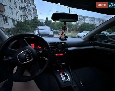 Серый Ауди А4, объемом двигателя 2 л и пробегом 297 тыс. км за 6800 $, фото 1 на Automoto.ua