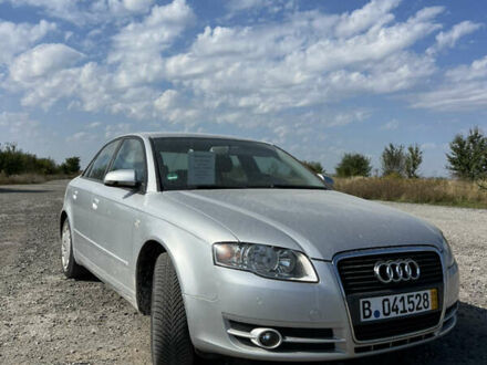 Ауді А4 2006 у Борщеве на Automoto.ua Сірий Ауді А4, об'ємом двигуна 1.8 л та пробігом 167 тис. км за 6800 $, фото 1 на Automoto.ua
