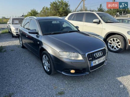 Ауди А4 2006 в Ровно на Automoto.ua Серый Ауди А4, объемом двигателя 1.98 л и пробегом 282 тыс. км за 6097 $, фото 1 на Automoto.ua