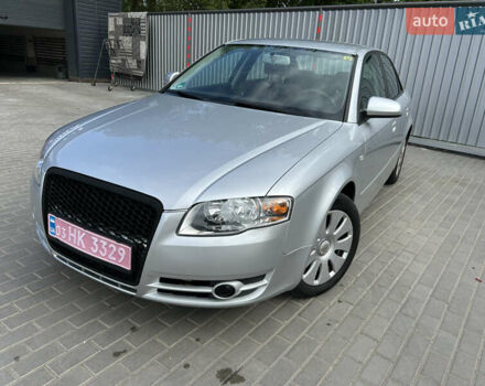 Серый Ауди А4, объемом двигателя 2 л и пробегом 203 тыс. км за 6800 $, фото 1 на Automoto.ua