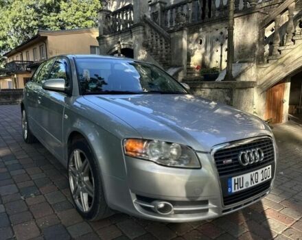 Сірий Ауді А4, об'ємом двигуна 2 л та пробігом 245 тис. км за 2152 $, фото 1 на Automoto.ua