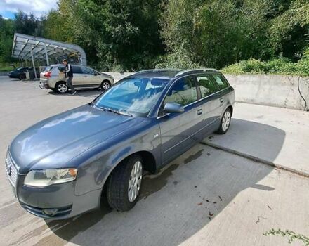 Серый Ауди А4, объемом двигателя 2 л и пробегом 280 тыс. км за 3750 $, фото 1 на Automoto.ua