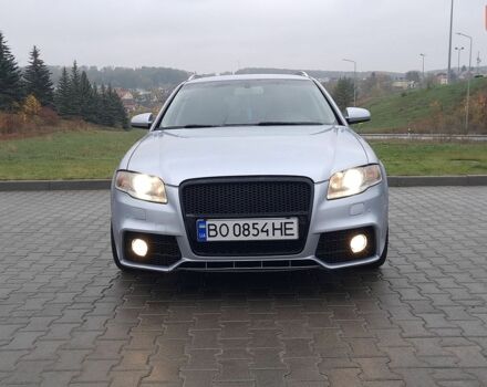 Серый Ауди А4, объемом двигателя 2 л и пробегом 326 тыс. км за 6600 $, фото 1 на Automoto.ua