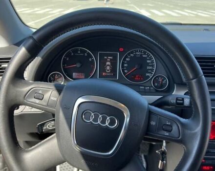 Серый Ауди А4, объемом двигателя 2 л и пробегом 185 тыс. км за 8650 $, фото 1 на Automoto.ua