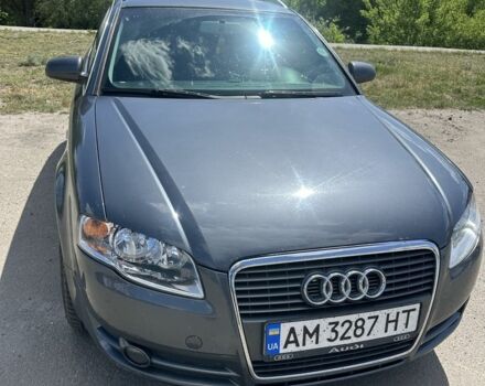 Серый Ауди А4, объемом двигателя 2 л и пробегом 300 тыс. км за 5800 $, фото 1 на Automoto.ua