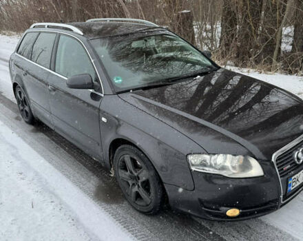 Серый Ауди А4, объемом двигателя 2 л и пробегом 313 тыс. км за 6900 $, фото 1 на Automoto.ua