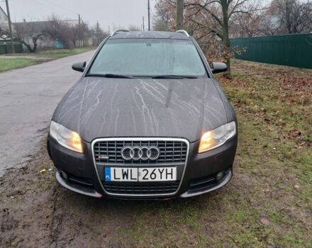 Серый Ауди А4, объемом двигателя 2 л и пробегом 277 тыс. км за 3800 $, фото 1 на Automoto.ua