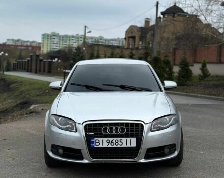 Серый Ауди А4, объемом двигателя 2 л и пробегом 350 тыс. км за 6300 $, фото 1 на Automoto.ua