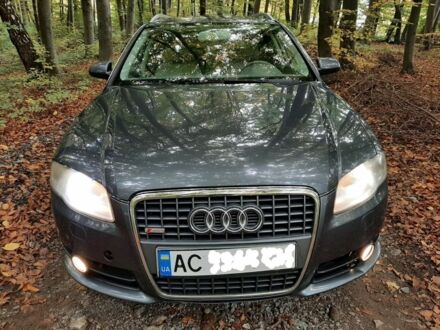 Ауди А4 2007 в Львове на Automoto.ua Серый Ауди А4, объемом двигателя 0 л и пробегом 250 тыс. км за 3100 $, фото 1 на Automoto.ua