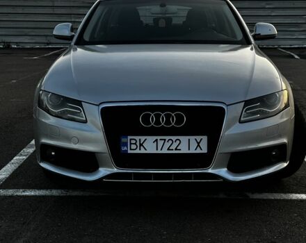 Серый Ауди А4, объемом двигателя 2 л и пробегом 250 тыс. км за 8700 $, фото 1 на Automoto.ua