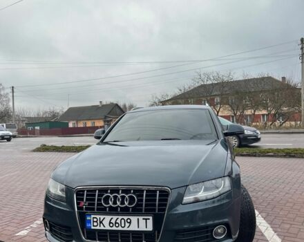 Серый Ауди А4, объемом двигателя 1.8 л и пробегом 168 тыс. км за 9199 $, фото 1 на Automoto.ua