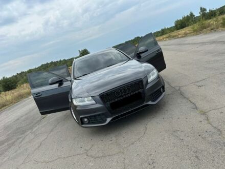 Серый Ауди А4, объемом двигателя 2.7 л и пробегом 456 тыс. км за 4700 $, фото 1 на Automoto.ua