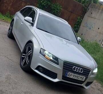 Серый Ауди А4, объемом двигателя 2 л и пробегом 260 тыс. км за 7800 $, фото 1 на Automoto.ua