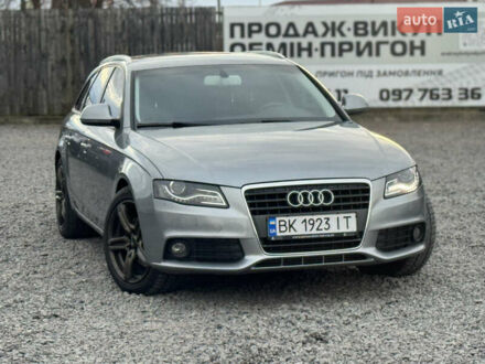 Сірий Ауді А4, об'ємом двигуна 1.8 л та пробігом 190 тис. км за 7999 $, фото 1 на Automoto.ua