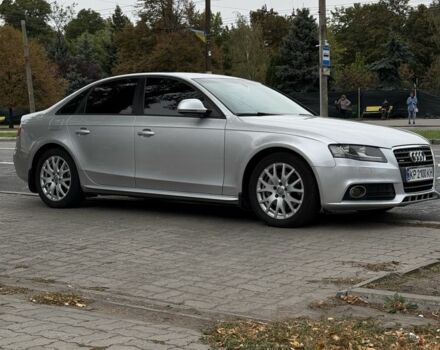 Сірий Ауді А4, об'ємом двигуна 2 л та пробігом 292 тис. км за 9200 $, фото 1 на Automoto.ua
