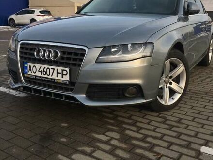 Ауді А4 2008 у Виноградове на Automoto.ua Сірий Ауді А4, об'ємом двигуна 2.7 л та пробігом 427 тис. км за 9400 $, фото 1 на Automoto.ua