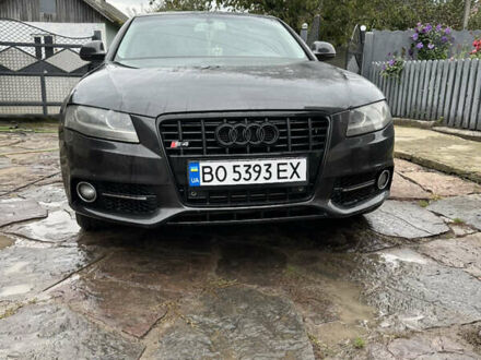 Сірий Ауді А4, об'ємом двигуна 1.97 л та пробігом 250 тис. км за 10000 $, фото 1 на Automoto.ua