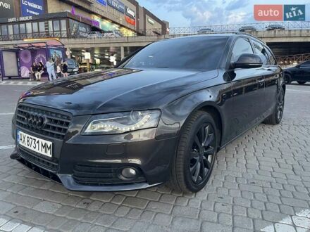 Ауді А4 2008 у Харкові на Automoto.ua Сірий Ауді А4, об'ємом двигуна 2 л та пробігом 380 тис. км за 10500 $, фото 1 на Automoto.ua