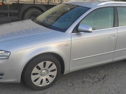 Серый Ауди А4, объемом двигателя 2 л и пробегом 257 тыс. км за 7500 $, фото 1 на Automoto.ua