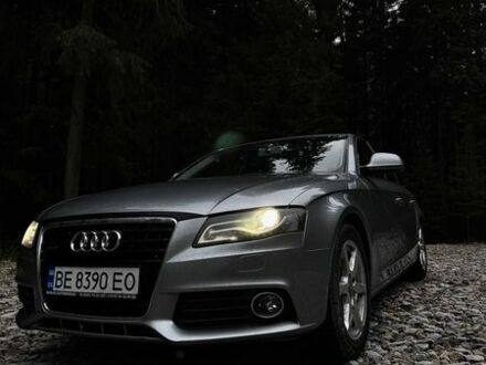 Серый Ауди А4, объемом двигателя 3 л и пробегом 295 тыс. км за 9300 $, фото 1 на Automoto.ua