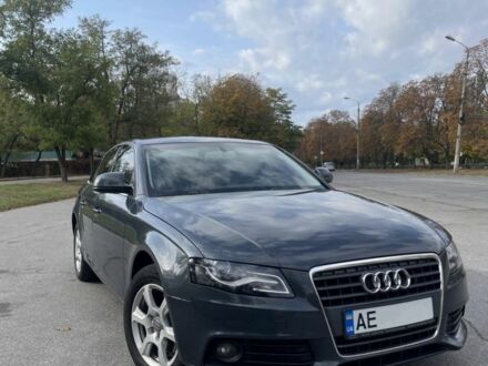 Сірий Ауді А4, об'ємом двигуна 0 л та пробігом 219 тис. км за 8500 $, фото 1 на Automoto.ua