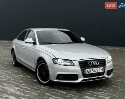 Серый Ауди А4, объемом двигателя 2 л и пробегом 250 тыс. км за 7300 $, фото 1 на Automoto.ua