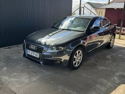 Сірий Ауді А4, об'ємом двигуна 1.8 л та пробігом 270 тис. км за 8999 $, фото 1 на Automoto.ua