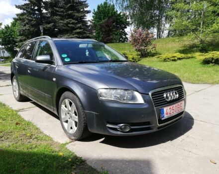 Сірий Ауді А4, об'ємом двигуна 2.7 л та пробігом 334 тис. км за 3778 $, фото 1 на Automoto.ua
