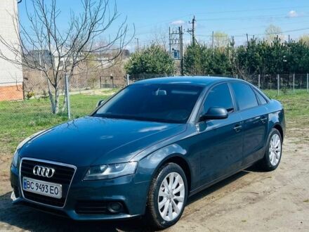Ауді А4 2008 у Львові на Automoto.ua Сірий Ауді А4, об'ємом двигуна 2 л та пробігом 232 тис. км за 8499 $, фото 1 на Automoto.ua