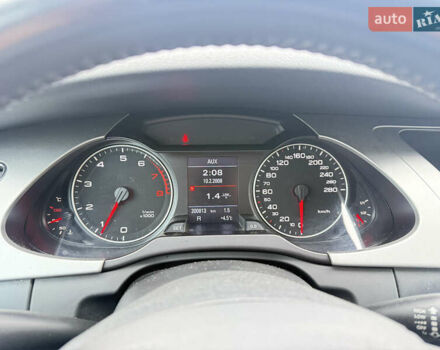 Серый Ауди А4, объемом двигателя 1.8 л и пробегом 200 тыс. км за 8999 $, фото 1 на Automoto.ua