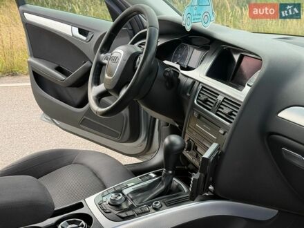 Сірий Ауді А4, об'ємом двигуна 3 л та пробігом 300 тис. км за 8500 $, фото 1 на Automoto.ua