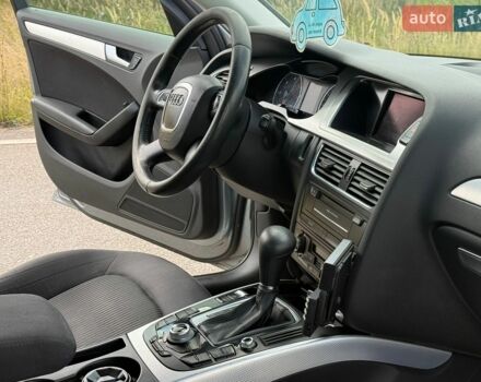 Сірий Ауді А4, об'ємом двигуна 3 л та пробігом 300 тис. км за 8500 $, фото 1 на Automoto.ua