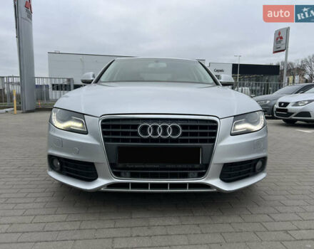 Серый Ауди А4, объемом двигателя 1.98 л и пробегом 239 тыс. км за 12500 $, фото 1 на Automoto.ua