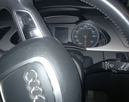 Сірий Ауді А4, об'ємом двигуна 2 л та пробігом 82 тис. км за 9500 $, фото 1 на Automoto.ua