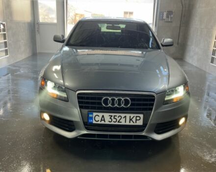 Серый Ауди А4, объемом двигателя 2 л и пробегом 280 тыс. км за 9500 $, фото 1 на Automoto.ua