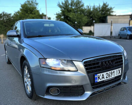 Серый Ауди А4, объемом двигателя 1.98 л и пробегом 259 тыс. км за 8500 $, фото 1 на Automoto.ua
