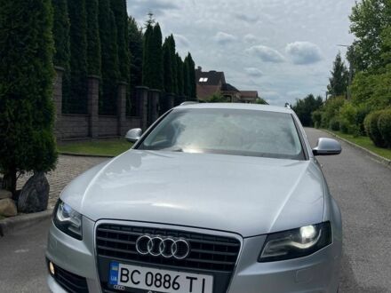 Ауди А4 2009 в Ровно на Automoto.ua Серый Ауди А4, объемом двигателя 1.8 л и пробегом 293 тыс. км за 8600 $, фото 1 на Automoto.ua