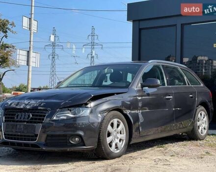 Сірий Ауді А4, об'ємом двигуна 1.8 л та пробігом 249 тис. км за 5300 $, фото 1 на Automoto.ua