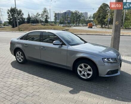 Серый Ауди А4, объемом двигателя 1.8 л и пробегом 169 тыс. км за 8300 $, фото 1 на Automoto.ua